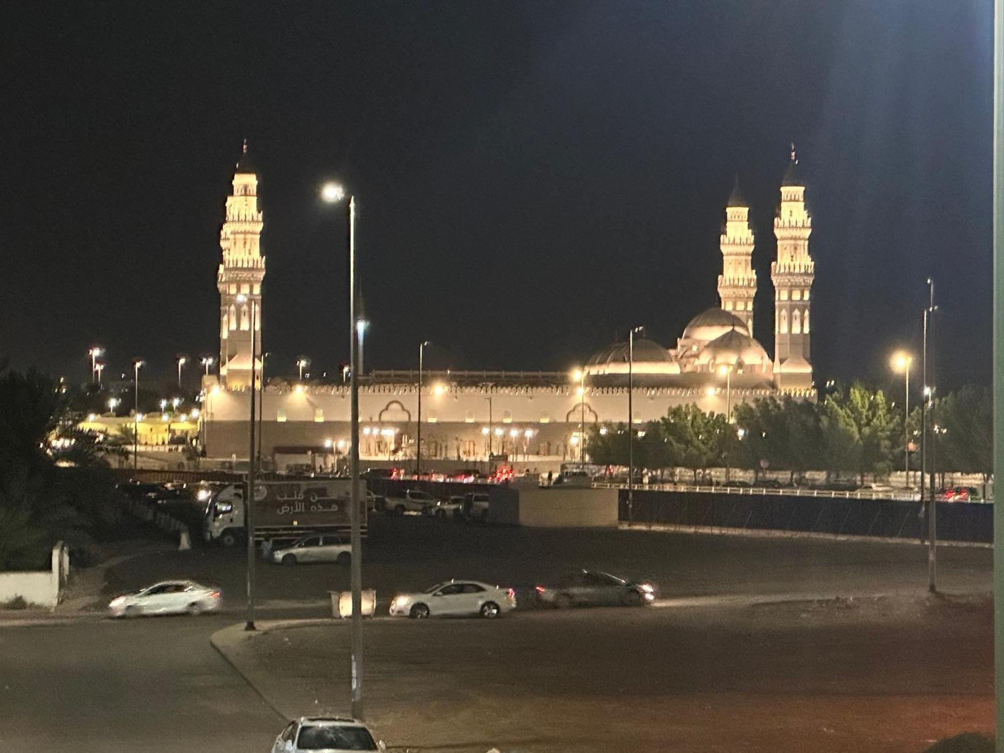 Pangsapuri شقق مطله على مسجد قباء